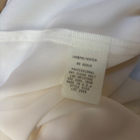 H. Apparel Cream Party Long Sleeve Ruffle Top Size SP - Picture 10 of 14